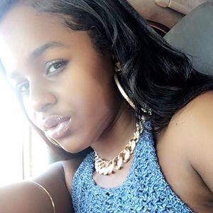 Meet your Posher, Sasha